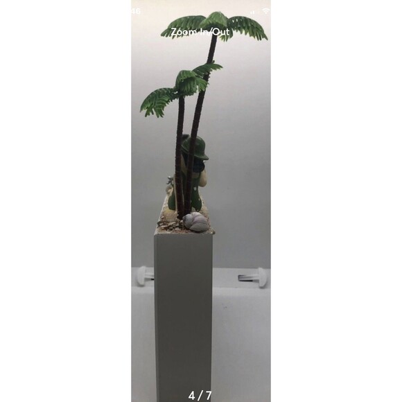 Whimsical Christmas Tanning Lady With Cocktail One Of A Kind Wood Sign - Picture 4 of 7